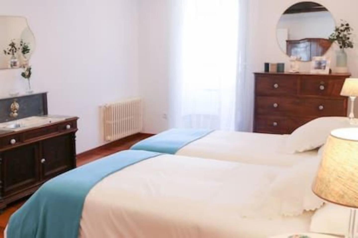 Apartamento Exclusivo En Zona Monumental Apartman Santiago de Compostela Kültér fotó